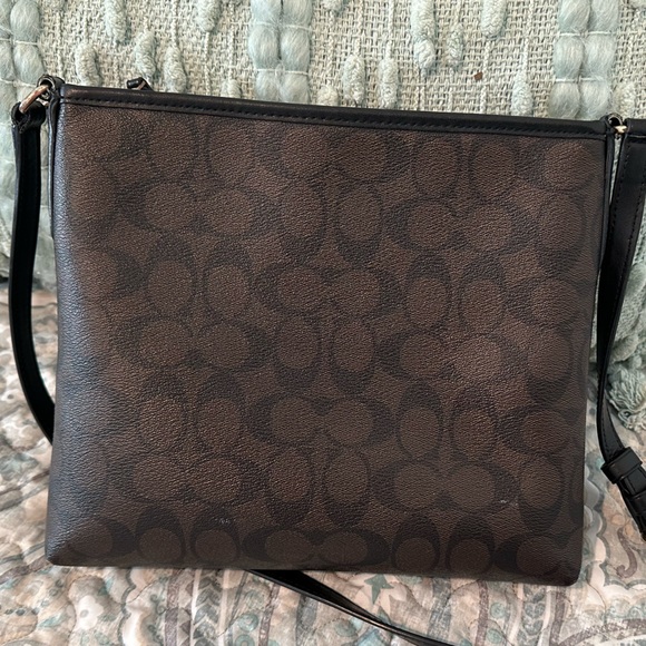 Coach Signature Black and Brown Crossbody Bag - Picture 2 of 3